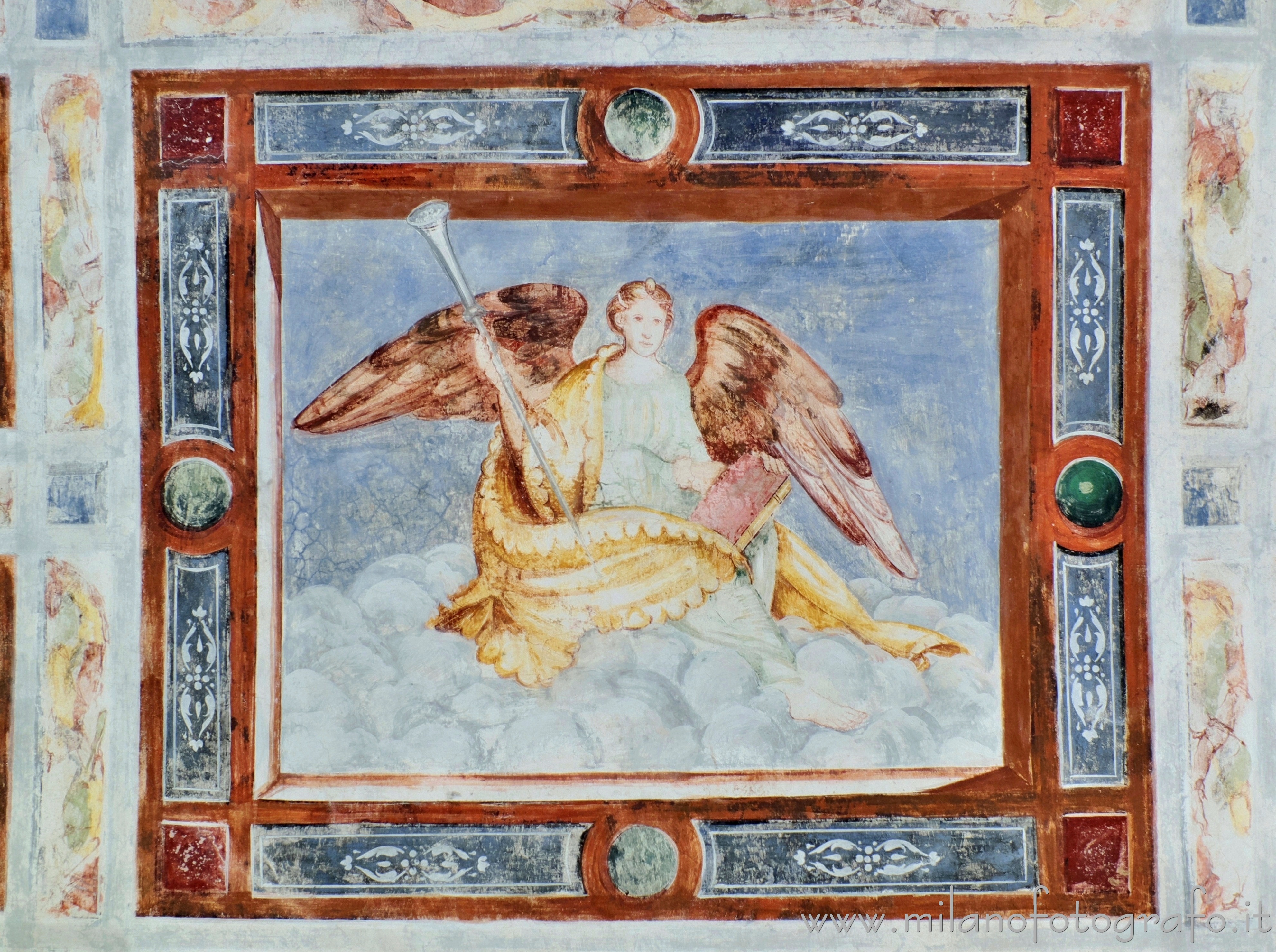 Bellusco (Monza e Brianza) - Affresco dell'allegoria della fama nel Castello di Bellusco